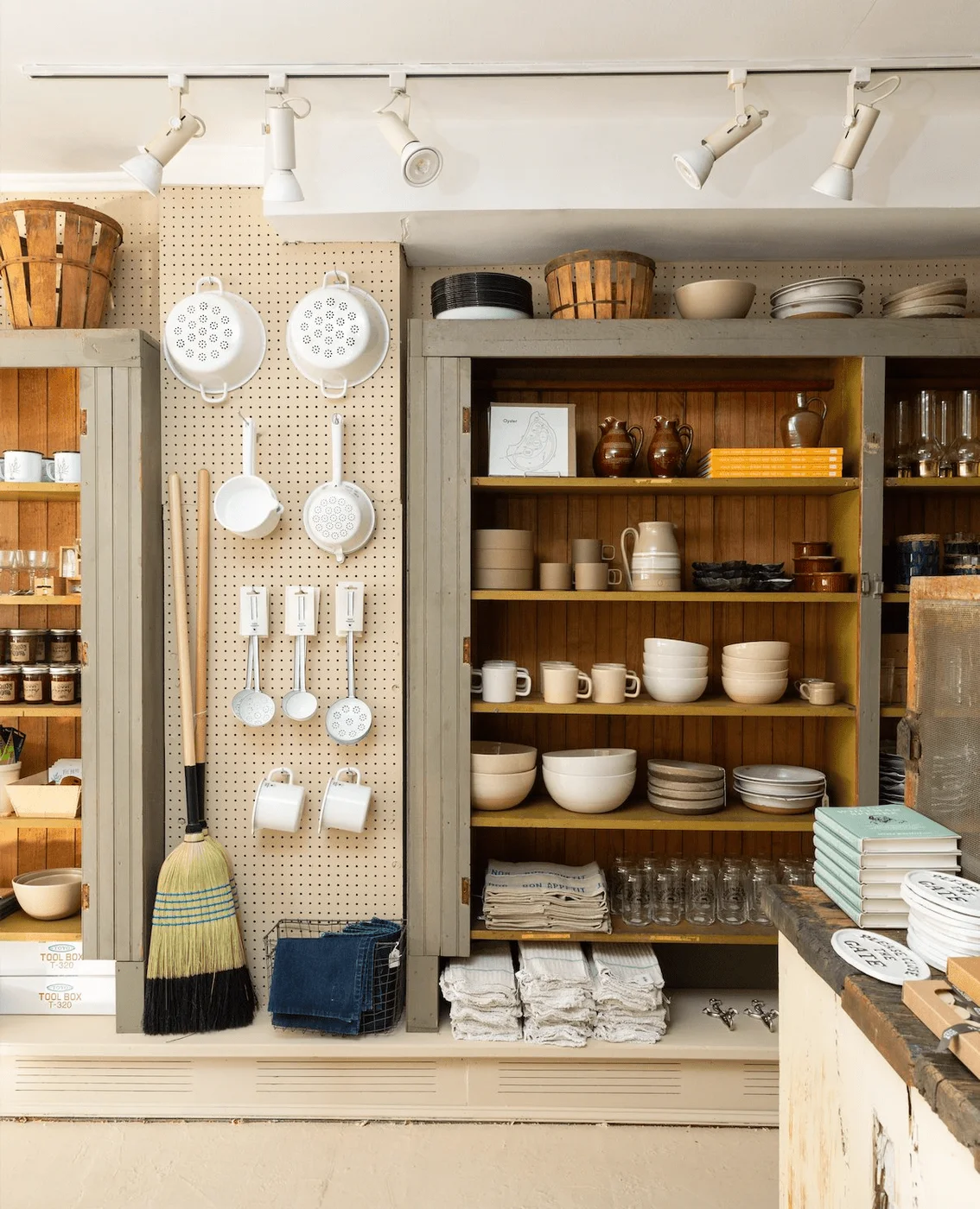 Clove & Creek - Hudson - Image 2