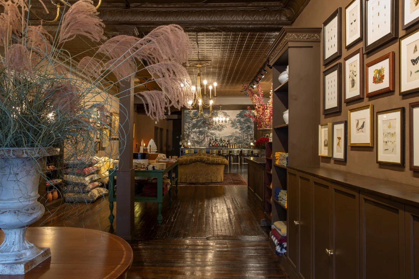 Black Walnut Mercantile & Restaurant - Image 1