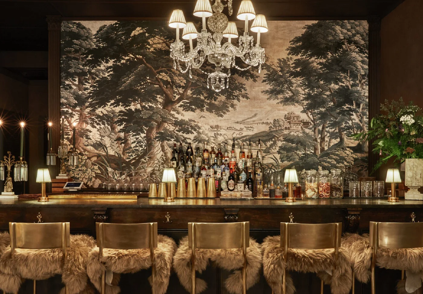 Black Walnut Mercantile & Restaurant - Image 2