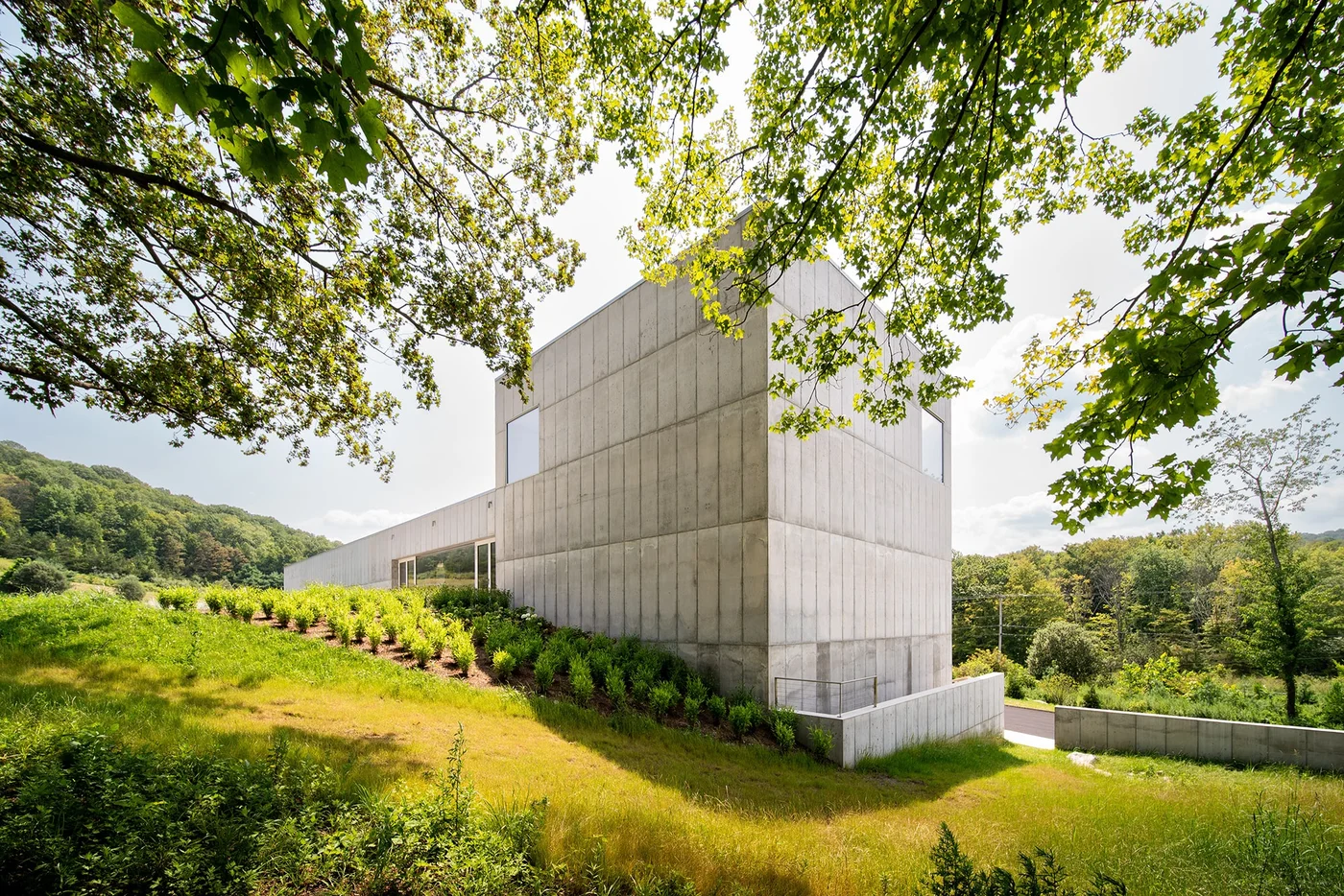 Magazzino Italian Art - Image 1