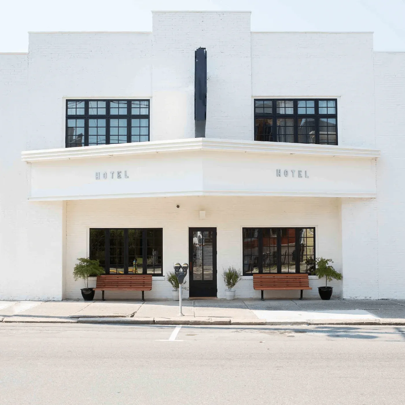 Rivertown Lodge - Image 1