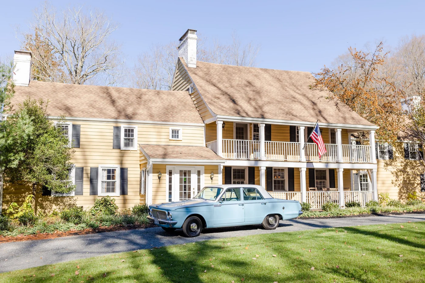 The Bird & Bottle Inn - Image 1